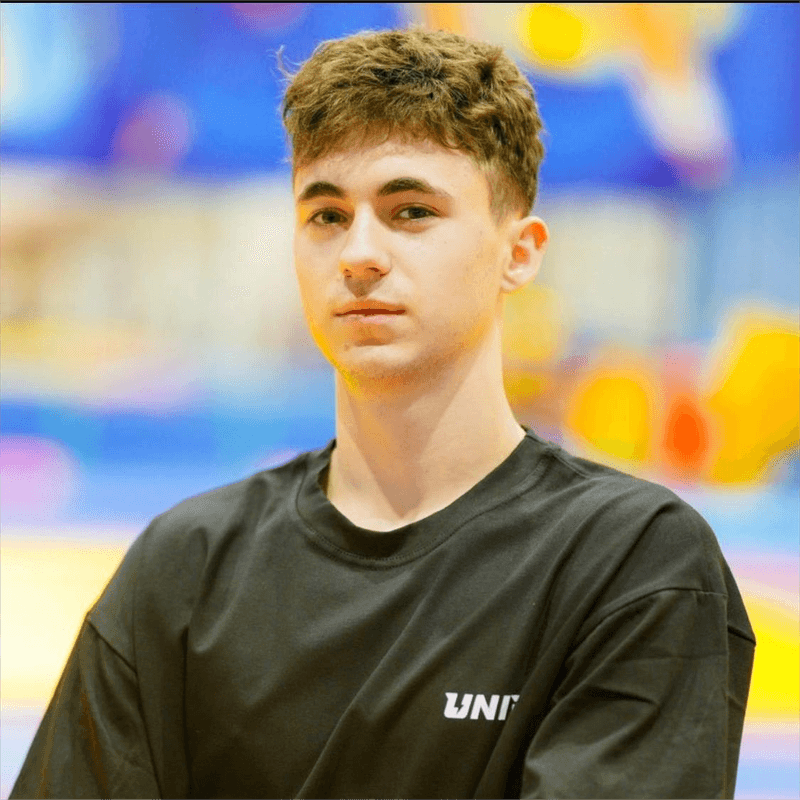 Ткачук Эмиль